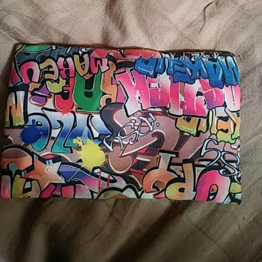 Makeup bag - Picture 2 of 2